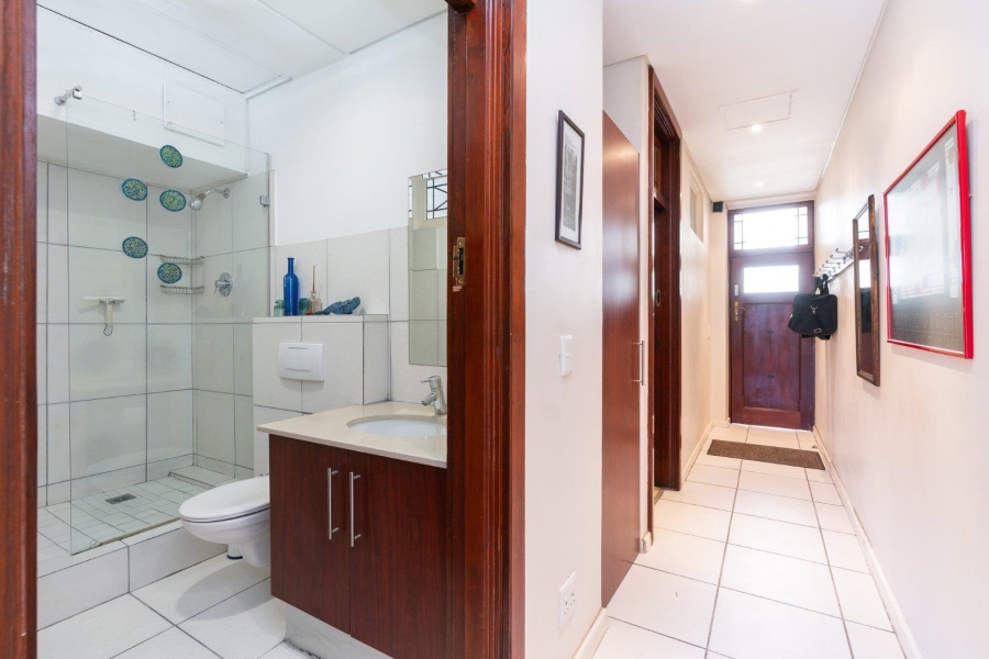 1 Bedroom Property for Sale in Cape Town City Centre Western Cape